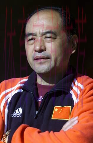 中国足球名宿辅导团离京后首站为何选择成都?王俊生:福地 中国足球名宿辅导团离京后首站为何选择成都?王俊生:福地